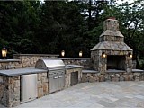 Outdoor Kitchen & Fireplace